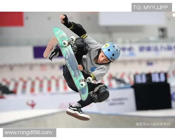 武汉滑板队创下新纪录耐力排名再创新高引发广泛关注与热议