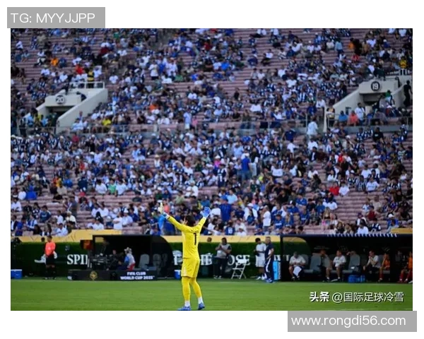 国米与顿矿工激战正酣比分揭晓引发球迷热议 国米与顿矿工激战正酣比分揭晓引发球迷热议