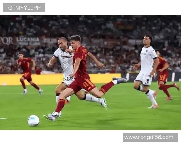 意杯激战都灵对决莱切争夺晋级名额的关键之战