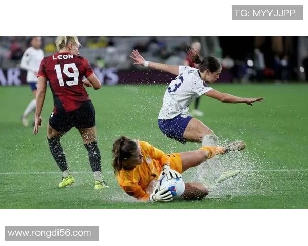 缅甸女足与越南女足激战正酣展现亚洲女子足球的风采与实力