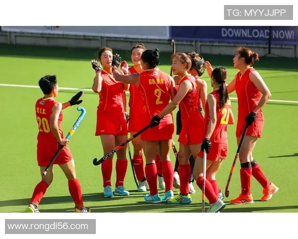 中国与新西兰曲棍球对决展现竞技精神与团队合作的精彩瞬间 中国与新西兰曲棍球对决展现竞技精神与团队合作的精彩瞬间