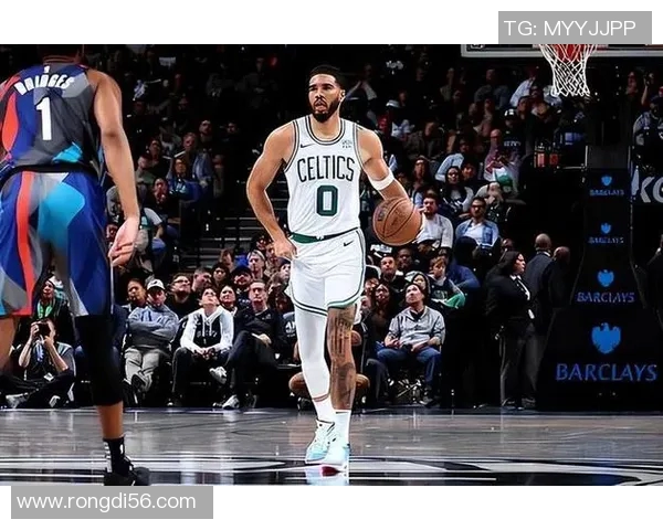 杰森塔图姆的崛起之路：从新秀到NBA超级明星的蜕变与挑战